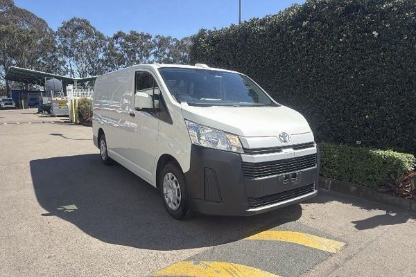 2023 Toyota Hiace GDH300R  image