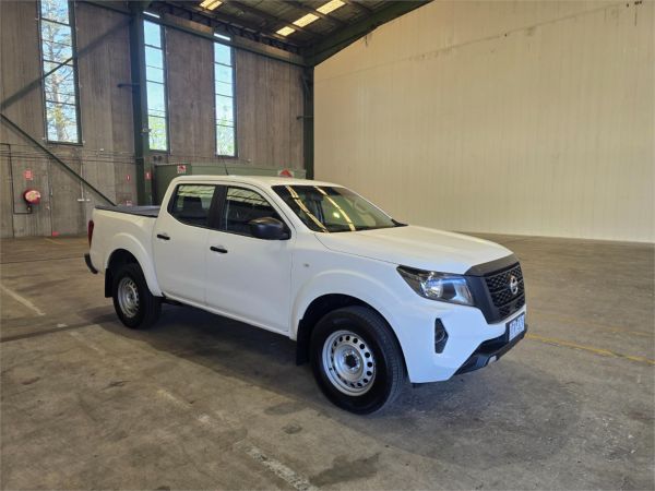 2021 Nissan Navara D23 SL image