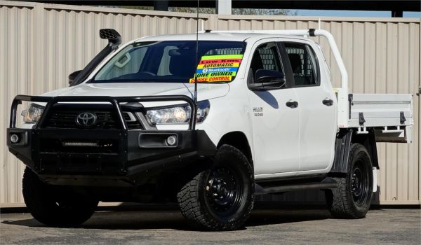 2022 TOYOTA HILUX DOUBLE C/CHAS GUN126R SR (4x4) image