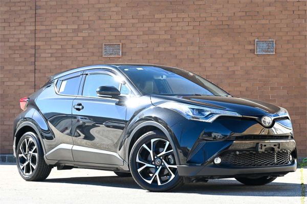 2018 Toyota C-HR SUV ZYX10 G image