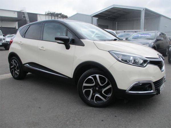 2015 Renault Captur Hatchback J87 Dynamique image