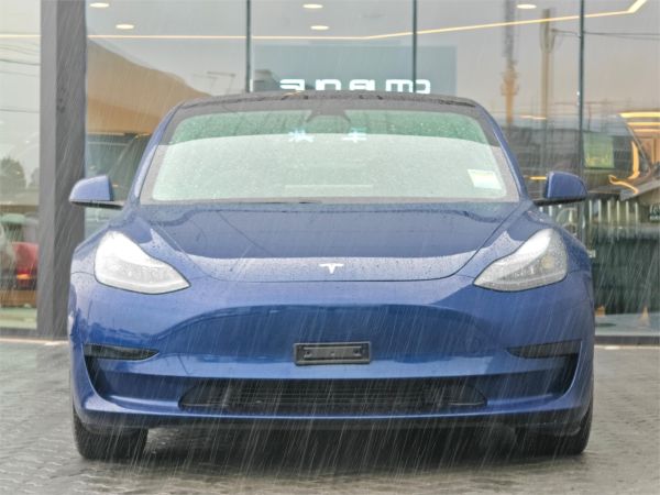 2021 Tesla Model 3 MY21 Update Standard Range Plus image