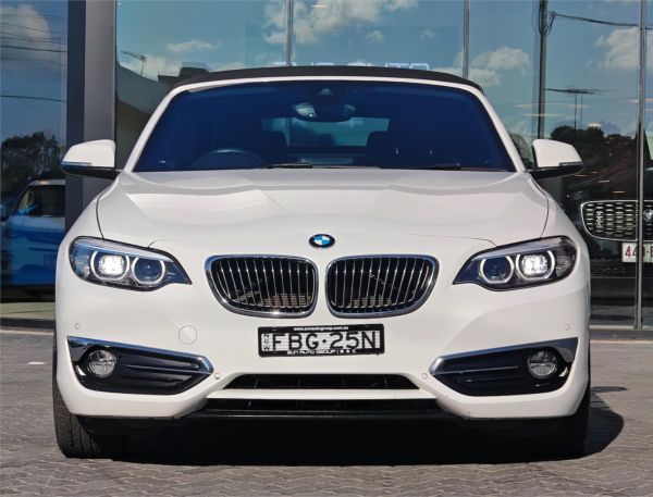 2018 BMW 2 2D CONVERTIBLE F23 MY18 20i LUXURY LINE image