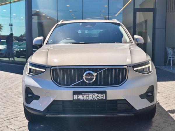 2023 Volvo XC40 536 MY23B Ultimate B4 Bright image