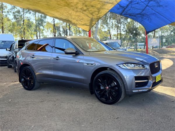 2019 Jaguar F-PACE X761 20MY R-Sport image