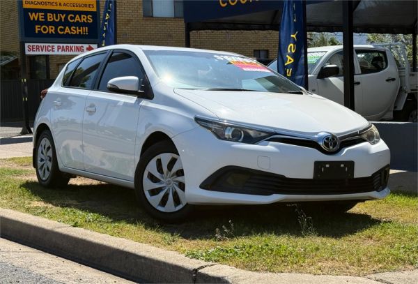2017 Toyota Corolla Hatchback ZRE182R Ascent image