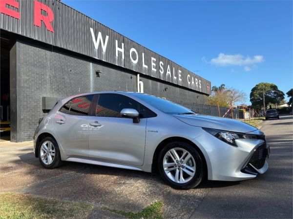 2018 Toyota Corolla Hatchback ZWE211R Ascent Sport Hybrid image