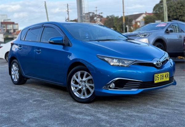 2016 TOYOTA COROLLA 5D HATCHBACK ZRE182R MY15 ASCENT SPORT image