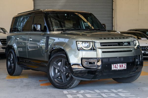 2025 Land Rover Defender L663 110 D350 X-Dynamic SE image