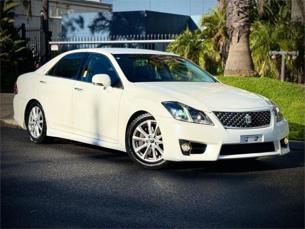 2012 Toyota Crown Sedan GRS204 Athlete image