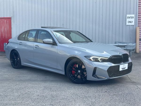 2022 BMW 3 Series G20 330i Luxury Line image