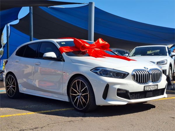 2021 BMW 1 Series F40 118i M Sport image