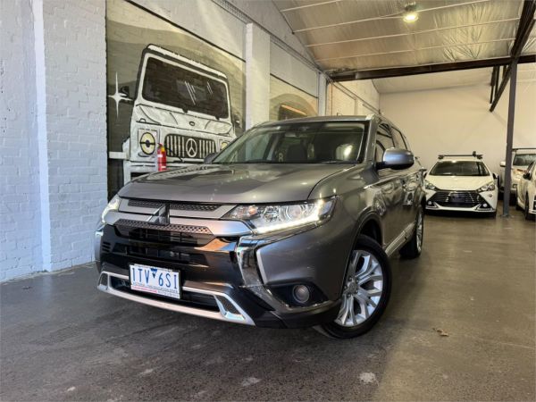 2019 Mitsubishi Outlander ZL ES image