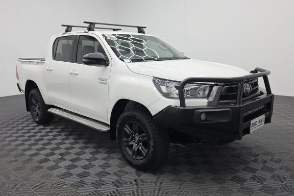 2022 Toyota Hilux SR GUN126R 4X4 image
