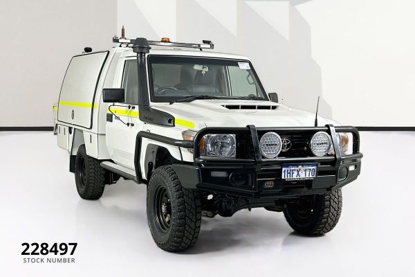 2020 Toyota Landcruiser VDJ79R Workmate image