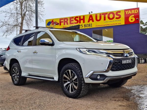 2017 Mitsubishi Pajero Sport Wagon QE MY17 Exceed image