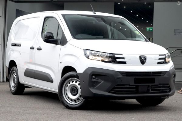 2026 Peugeot Partner Pro LWB Auto MY26 image