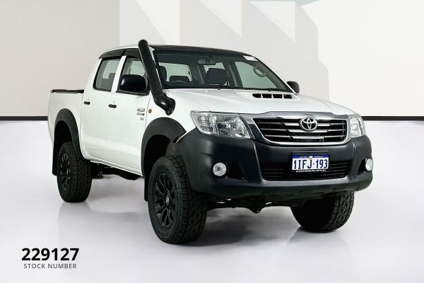 2015 Toyota HILUX SR (4x4) KUN26R MY14 4X4 image