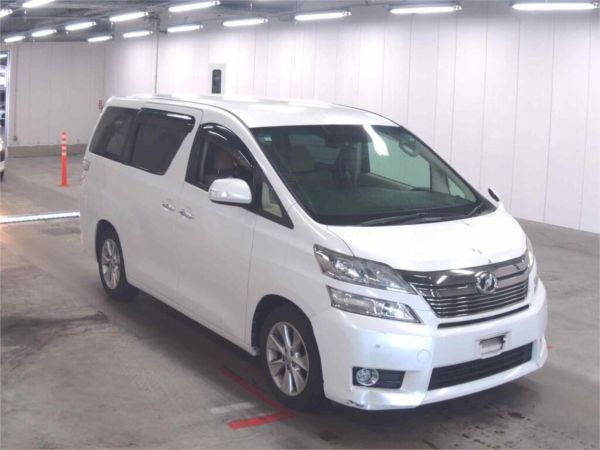 2013 Toyota Vellfire Van ANH20 2.4V image