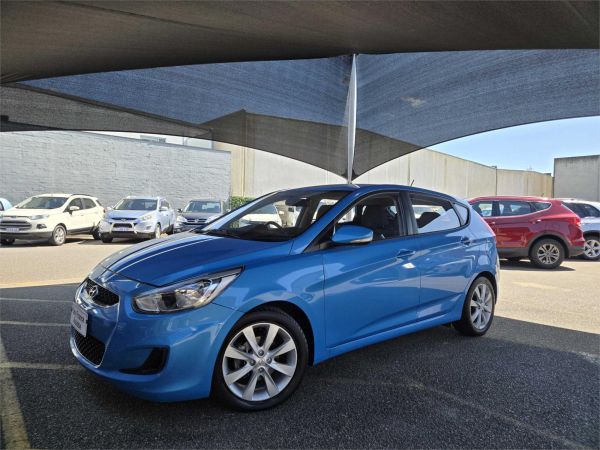 2017 Hyundai Accent Hatchback RB6 MY18 Sport image