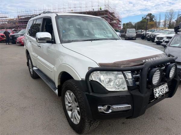 2015 Mitsubishi Pajero Wagon NX MY15 Exceed image