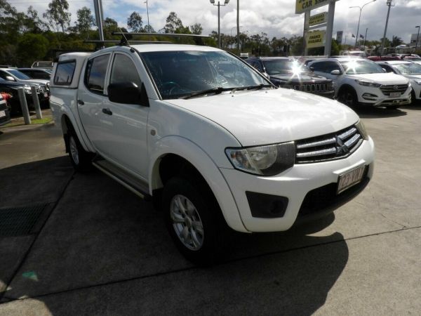 2015 Mitsubishi Triton MN MY15 GLX Double Cab White 4 Speed Sports Automatic Utility image
