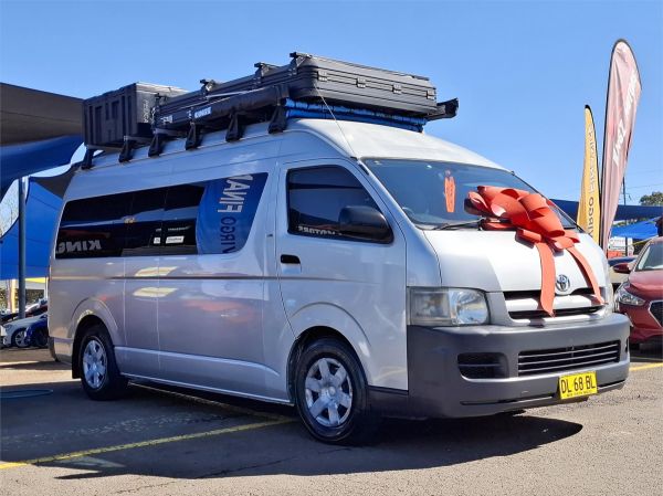 2006 Toyota Hiace Bus KDH223R Commuter image