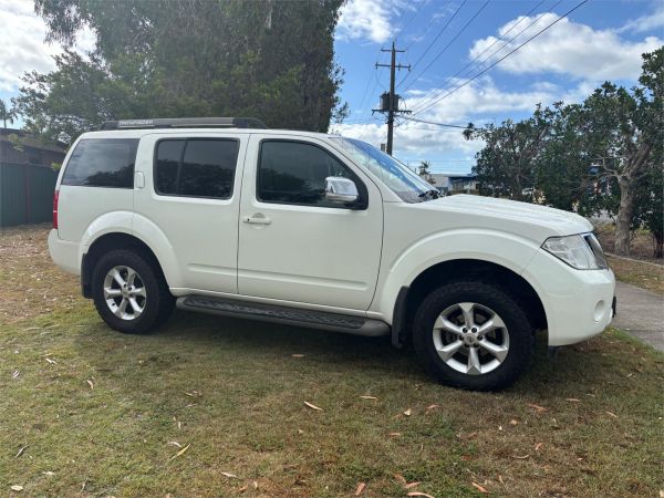 2012 NISSAN PATHFINDER 4D WAGON R51 SERIES 4 ST-L (4x4) image
