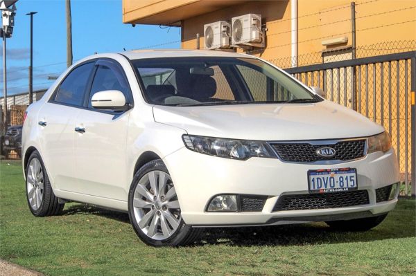 2012 KIA CERATO 4D SEDAN TD MY12 SLi image