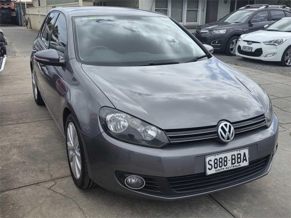 2011 Volkswagen Golf Hatchback VI MY12 118TSI Comfortline image