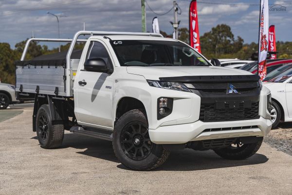 2023 Mitsubishi Triton GLX MR Manual 4x2 MY23 image