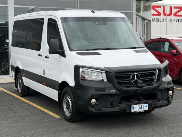 2021 Mercedes-Benz Sprinter VS30 319 image