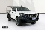 Image for 2020 Toyota Hilux GUN126R SR