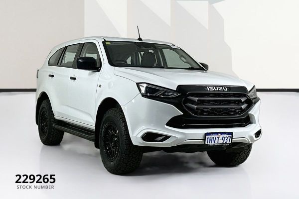 2023 Isuzu MU-X  LS-M image