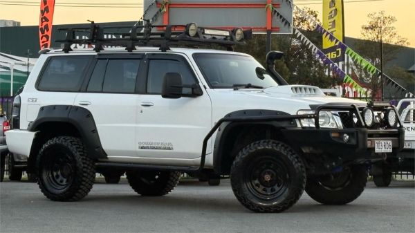 2013 Nissan Patrol Wagon Y61 GU 8 ST image