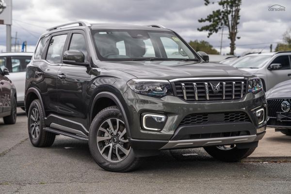 2025 Mahindra Scorpio  Z8L image