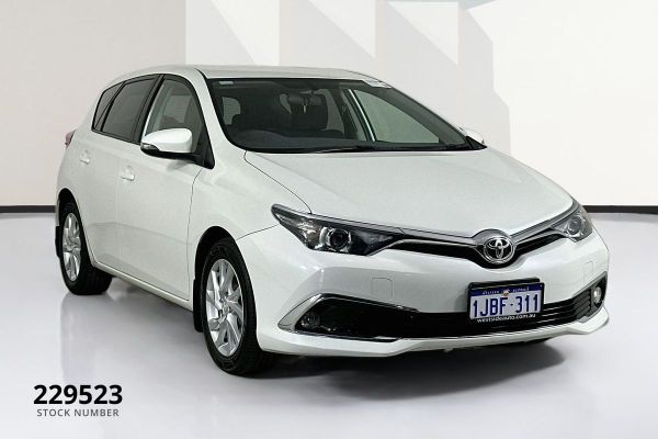 2017 Toyota COROLLA ASCENT SPORT ZRE182R MY17 image