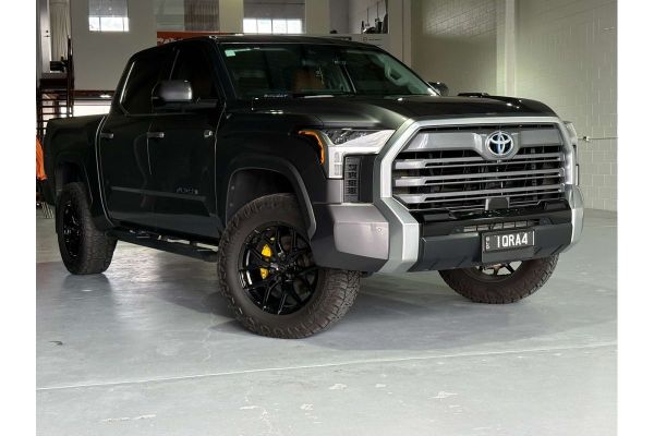 2023 Toyota Tundra Limited VXKH75L 4X4 image