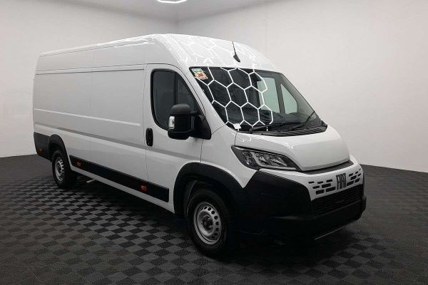 2026 Fiat Ducato Series 2 ELWB Mid Roof image