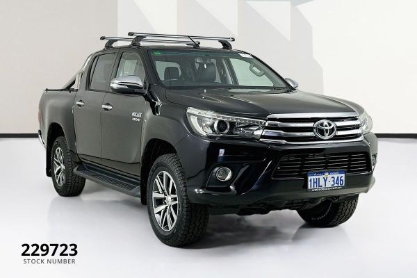 2016 Toyota HILUX SR5 (4x4) GUN126R 4X4 image