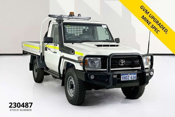 2022 Toyota Landcruiser VDJ79R Workmate image
