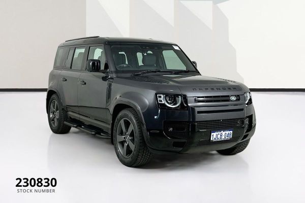 2025 Land Rover Defender L663 110 P400 X-Dynamic HSE image