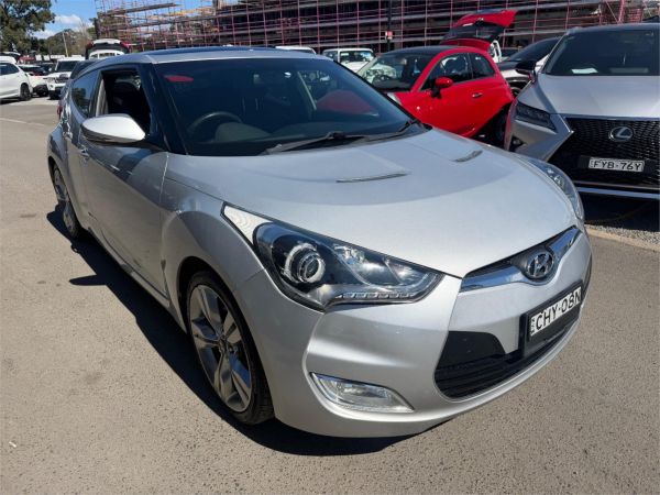 2012 Hyundai Veloster Hatchback FS + image