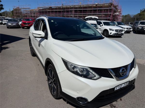 2016 Nissan QASHQAI Wagon J11 TL image