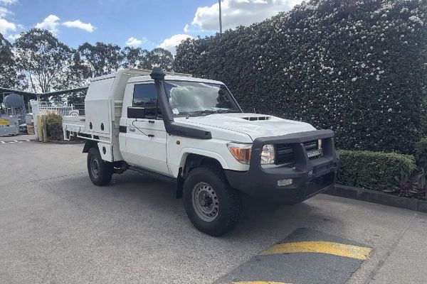 2020 Toyota Landcruiser VDJ79R Workmate image