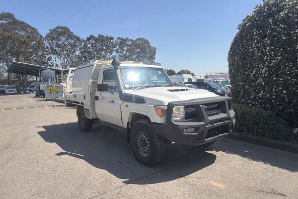 2020 Toyota Landcruiser VDJ79R Workmate image