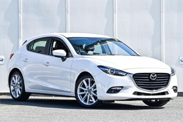 2017 Mazda 3 Hatchback BN5438 SP25 GT image