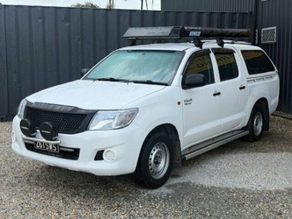 2014 Toyota Hilux GGN25R MY12 SR (4x4) White 5 Speed Automatic Dual Cab Pick-up image