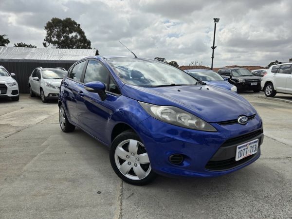 2011 Ford Fiesta WT CL Blue 5 Speed Manual Hatchback image