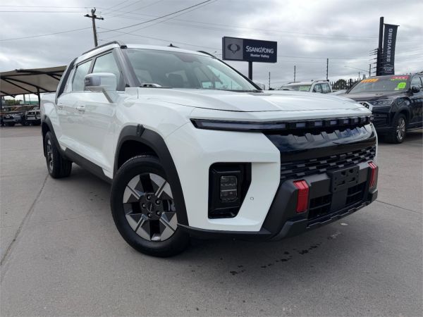 2026 KGM MUSSO EV CREW CAB P/UP O100 MY26 AWD image